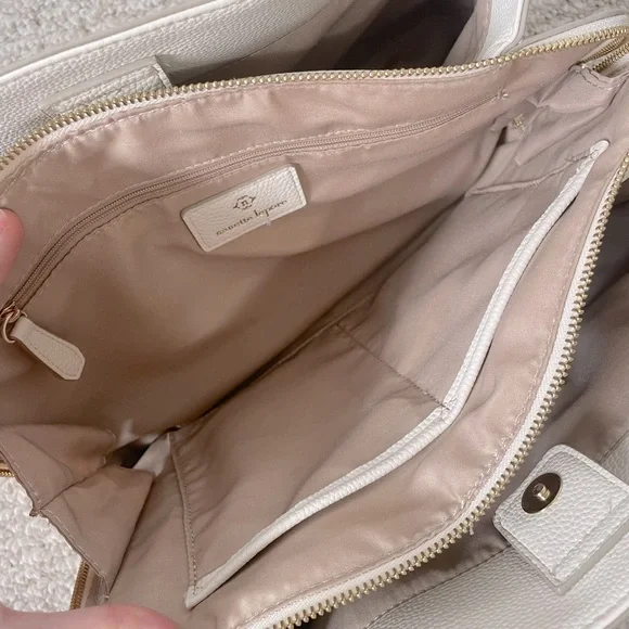 Beige Purse - Picture 5 of 9